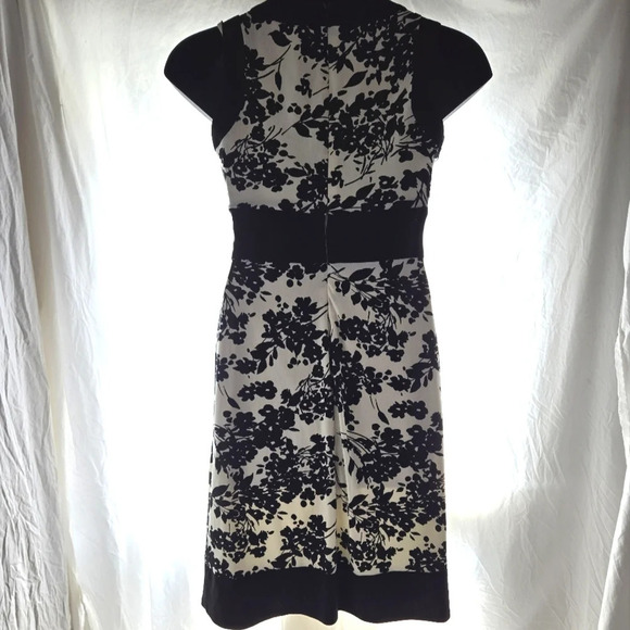 Adorable Dress - Picture 5 of 8